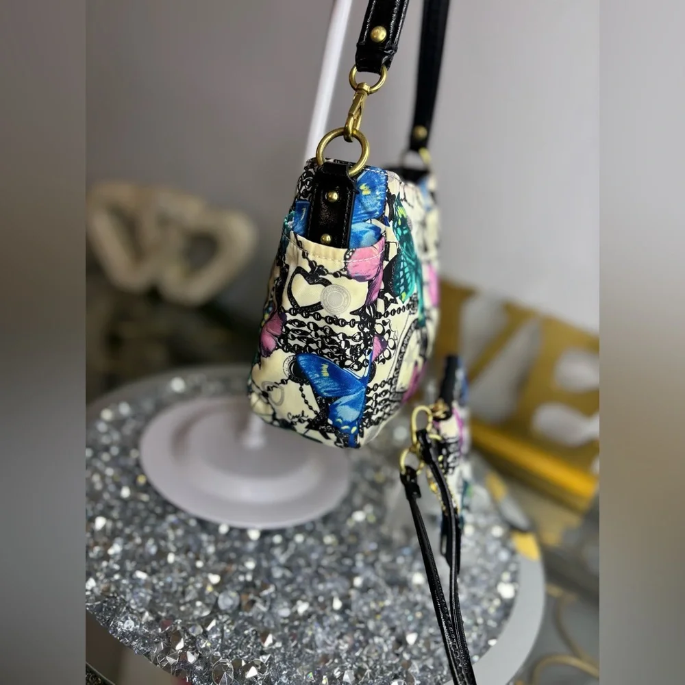 Coach 2008 Limited Edition "Carly" Butterfly Print bag W/matching wristlet EUC - Picture 6 of 15